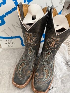 Tin Haul Womens Bandana Bandit Square Toe Boots Mid Calf size 7 gals